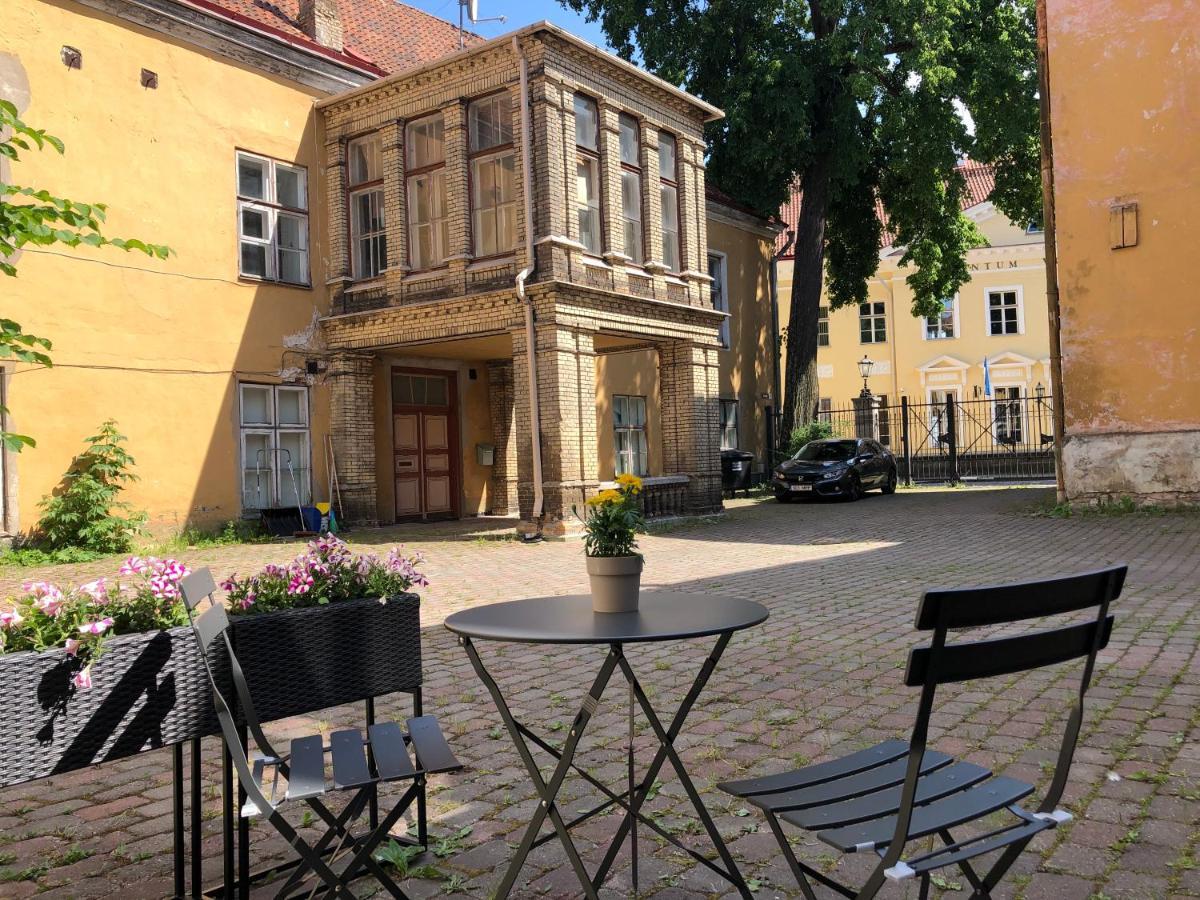 Old Town - Kohtu Apartment Tallinn Exterior foto